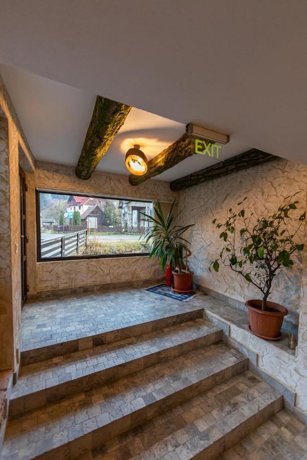 Ranger Chalet Moeciu De Sus Exterior foto